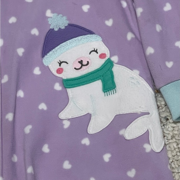 Girls Carter’s new one piece zip up sleeper.  Size 4t - Picture 3 of 3